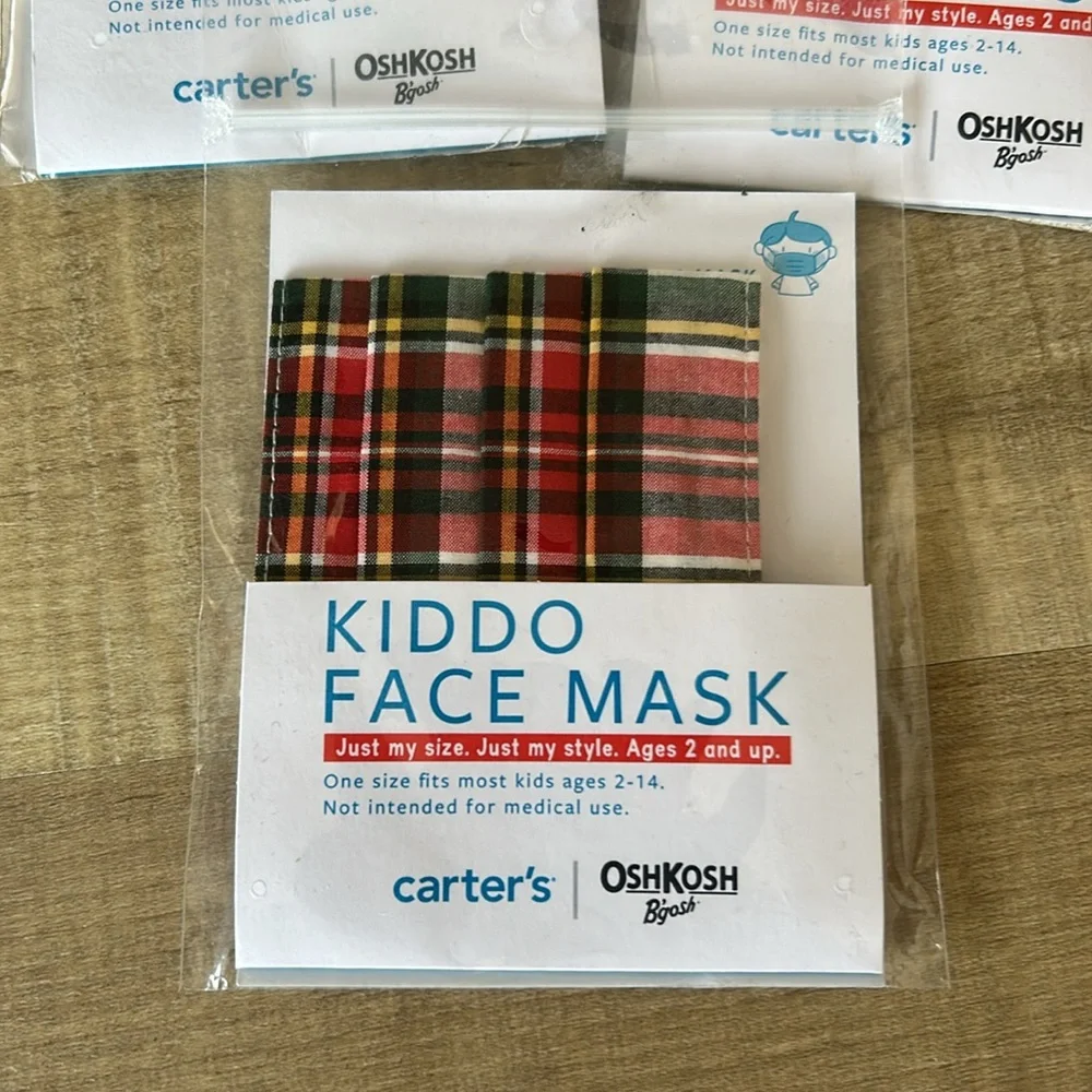 Carter's Face Mask Set!